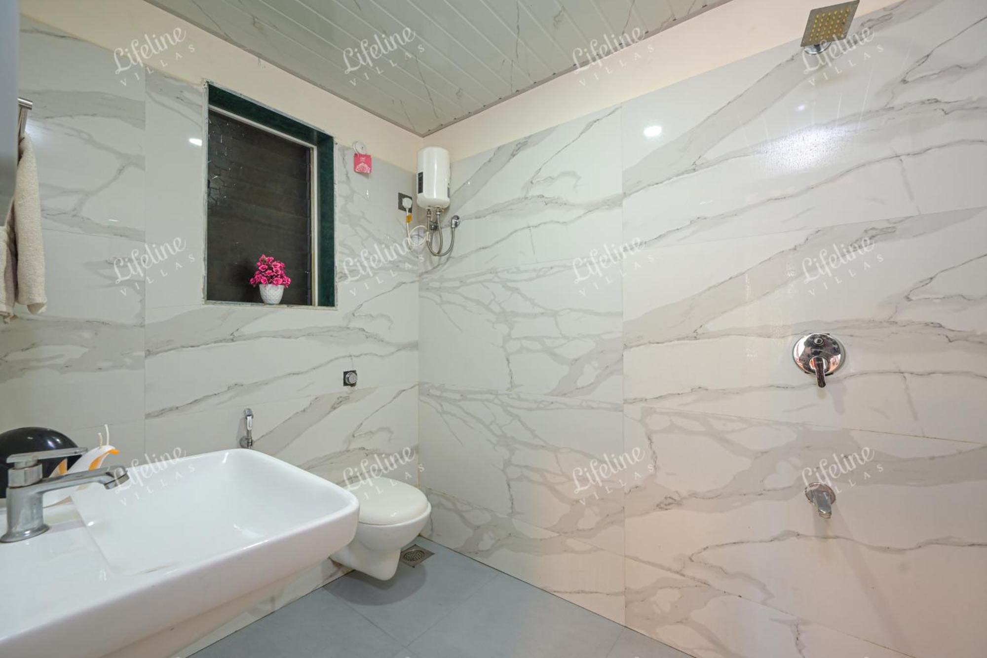 En Ocean Infinity Pool Villa Overlooking Sea ,Beach Touch Alībāg Exterior foto